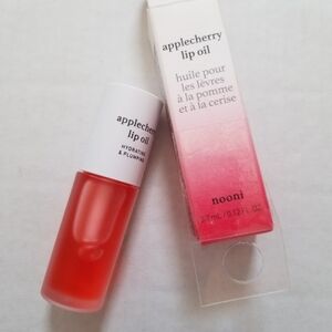 Nooni Appleberry Lip Oil Lip Balm/Treatments